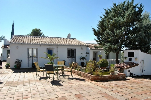 house in Sayalonga