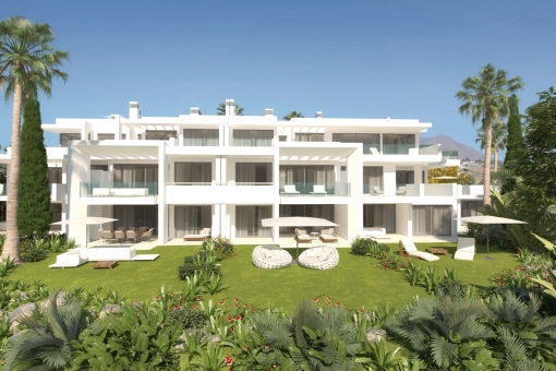Stunning apartment complex with panoramic views and private beach