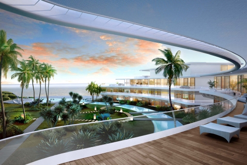 Stunning new penthouse with panoramic sea views in first sea line in Estepona