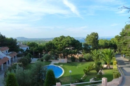 Duplex apartment with pool in Begur
