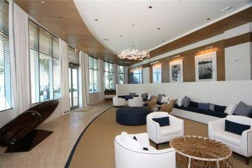 apartment in Miami Beach for sale