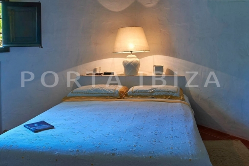bedroom2-wonderful finca-santa gertrudis-ibiza