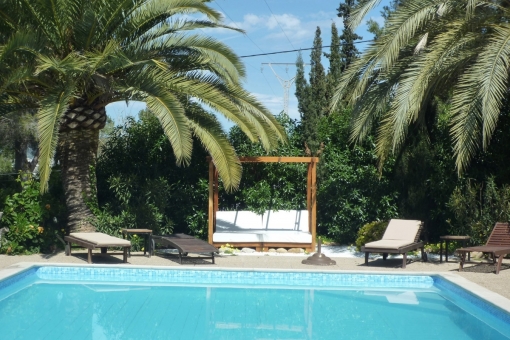chill & pool-salinas-villa