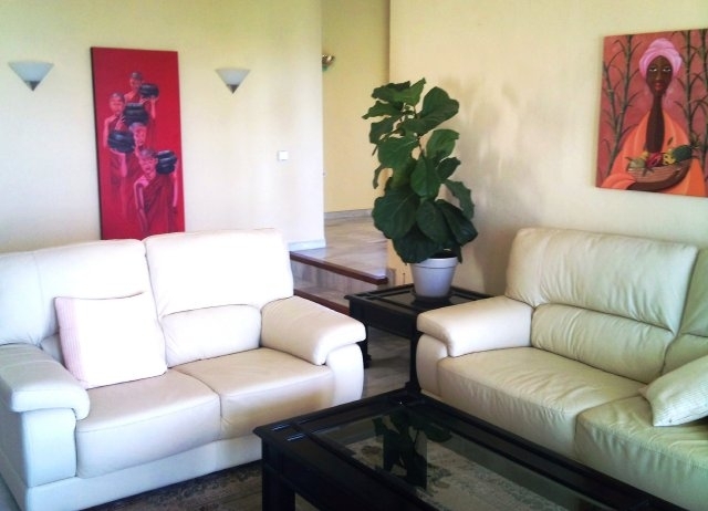 villa-Can-Furnet-cosy-livingroom