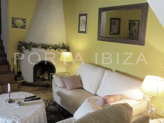 livingroom-charming finca-benimussa-ibiza
