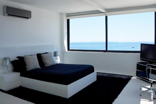 bedroom2-villa-Roca Llisa