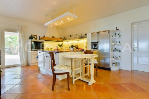 kitchen-very nice villa-cala bassa-sea view