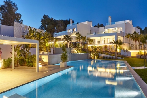 Beautiful 5 bedroom villa just a few meters from Cala Llenya beach
