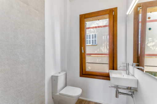 Small bathroom en suite
