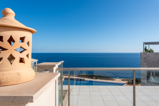 Roof terrace with breathtaking sea views