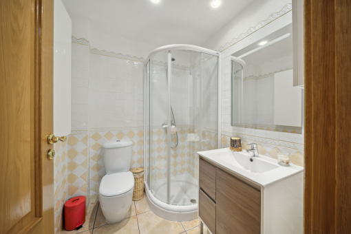 Bathroom 3
