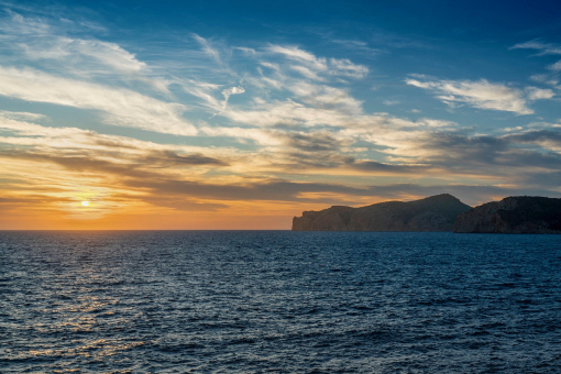 Breathtaking sunset over the sea
