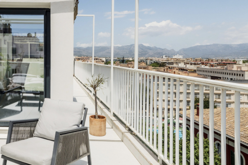 Modern penthouse with panoramic views and spacious rooftop terrace in Bons Aires, Palma – for sale