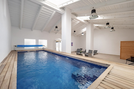 Spa-Indoor-pool