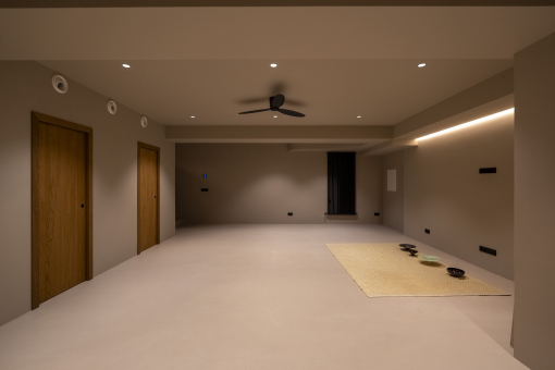 Spacious lower level