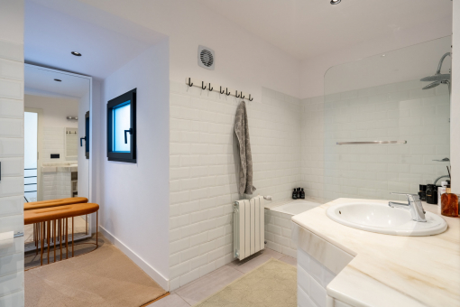 Bathroom on the upper floor