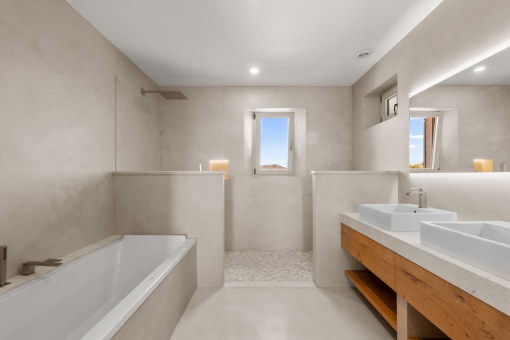 Bathroom with micocement