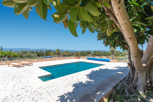 Finca mediterránea de lujo con pista de tenis, zona wellness y espectaculares vistas abiertas cerca de Manacor