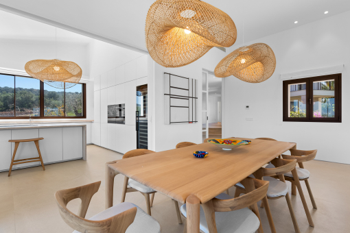 Cocina independiente y cerrable de alta gama, ideal para máxima discreción y confort diario