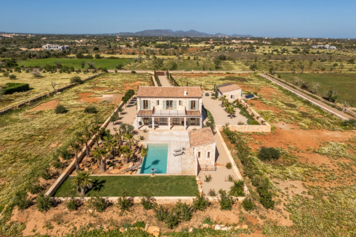 Finca with privacy and lots of land