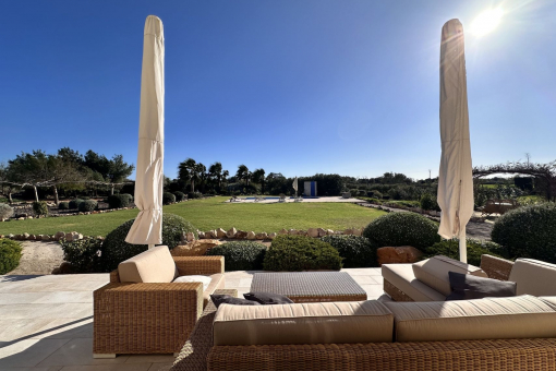 Outdoor area at pool