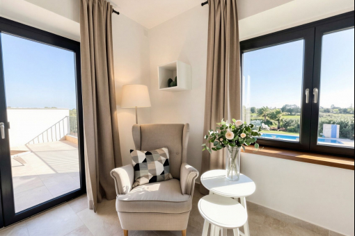 Bedroom access to terrace