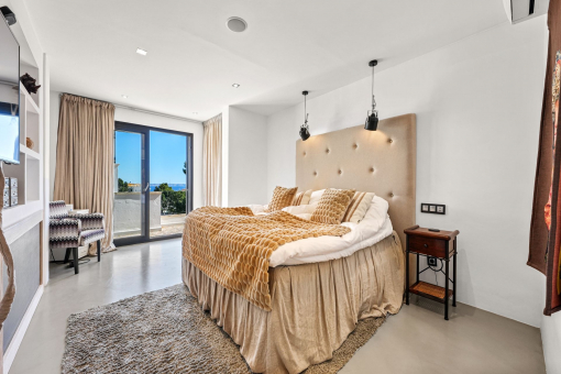 Bright double bedroom