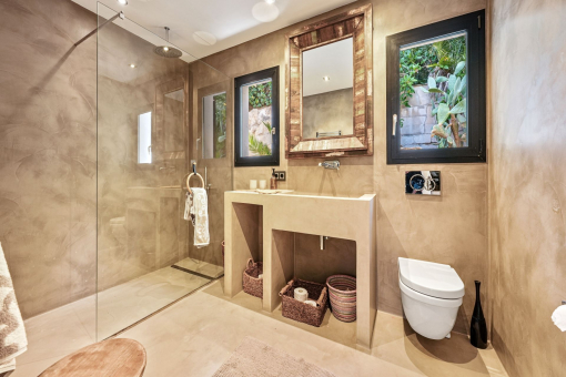 Modern bathroom with shower