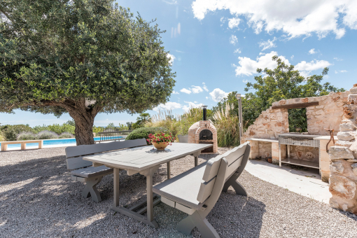 Charming barbecue area