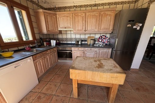 Fully equipped kitchen