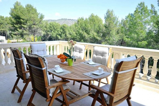Lovely dining area on the balcony