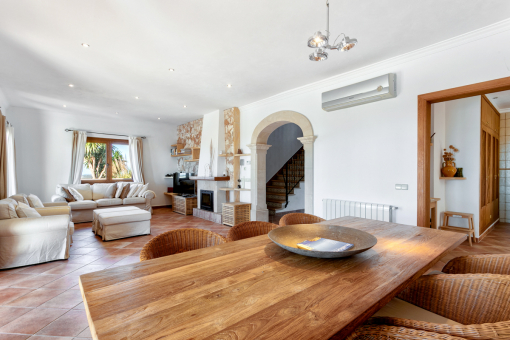 Offener Wohn- und Essbereich