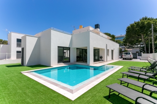 Fantastic newly-built villa in Playa de Palma