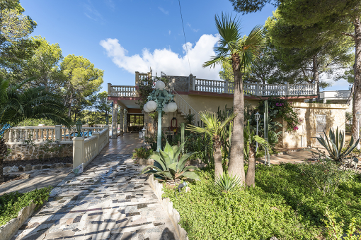 Mediterranean outdoor area