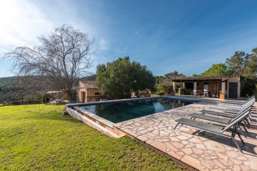 Pool area in absolute privacy