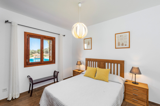 Another double bedroom