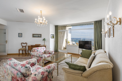 Further living room with sea views