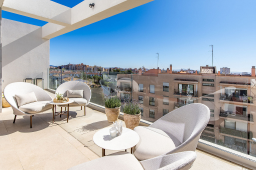 Sun terrace on the living level