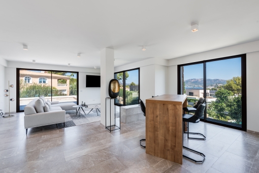 Living area with large panorama windows