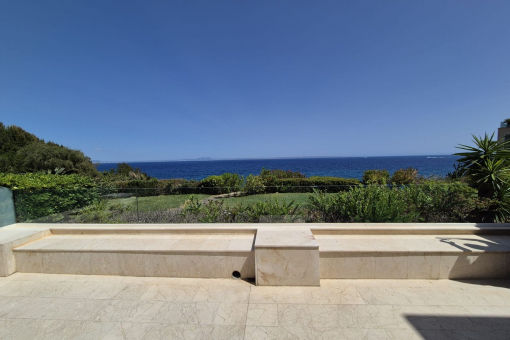 Private terrace with sea views