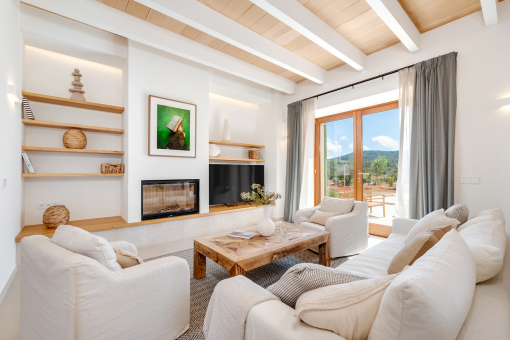 Wohnbereich mit Kamin