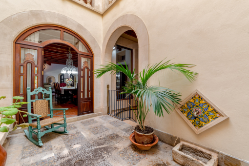 Traditioneller Innenhof