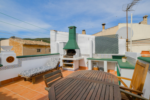 Roof terrace with bbq area