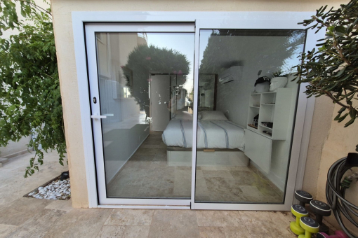 Bedroom with direct garden access