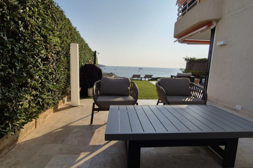 Outdoor dining area