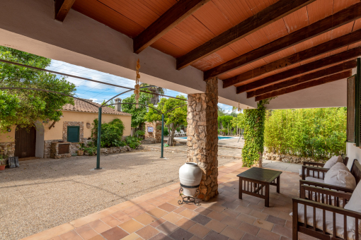 Covered terrace with seating area