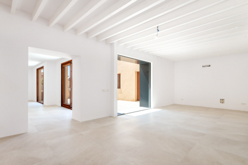Open living area with pario access