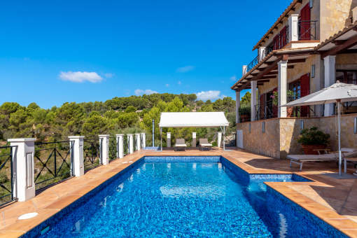 Mediterran pool area