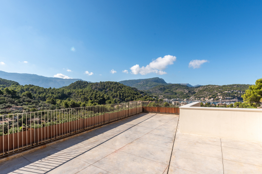 Terrace mit Ausblick