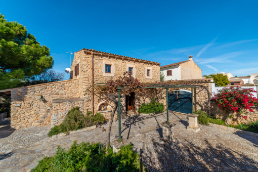 Exterior view of the finca